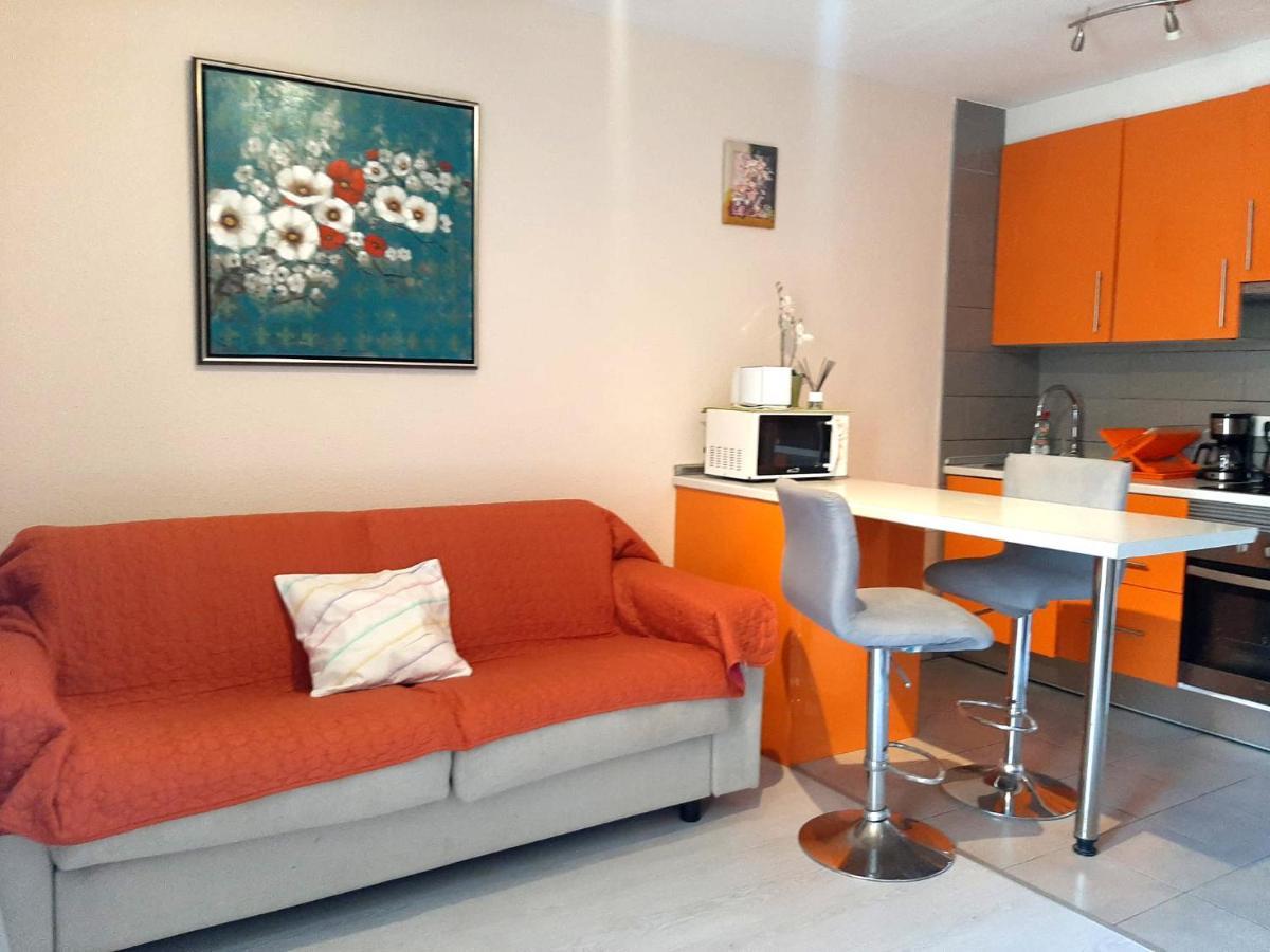 Comfortable Apartment Next To The Pools Costa Adeje  Exteriör bild